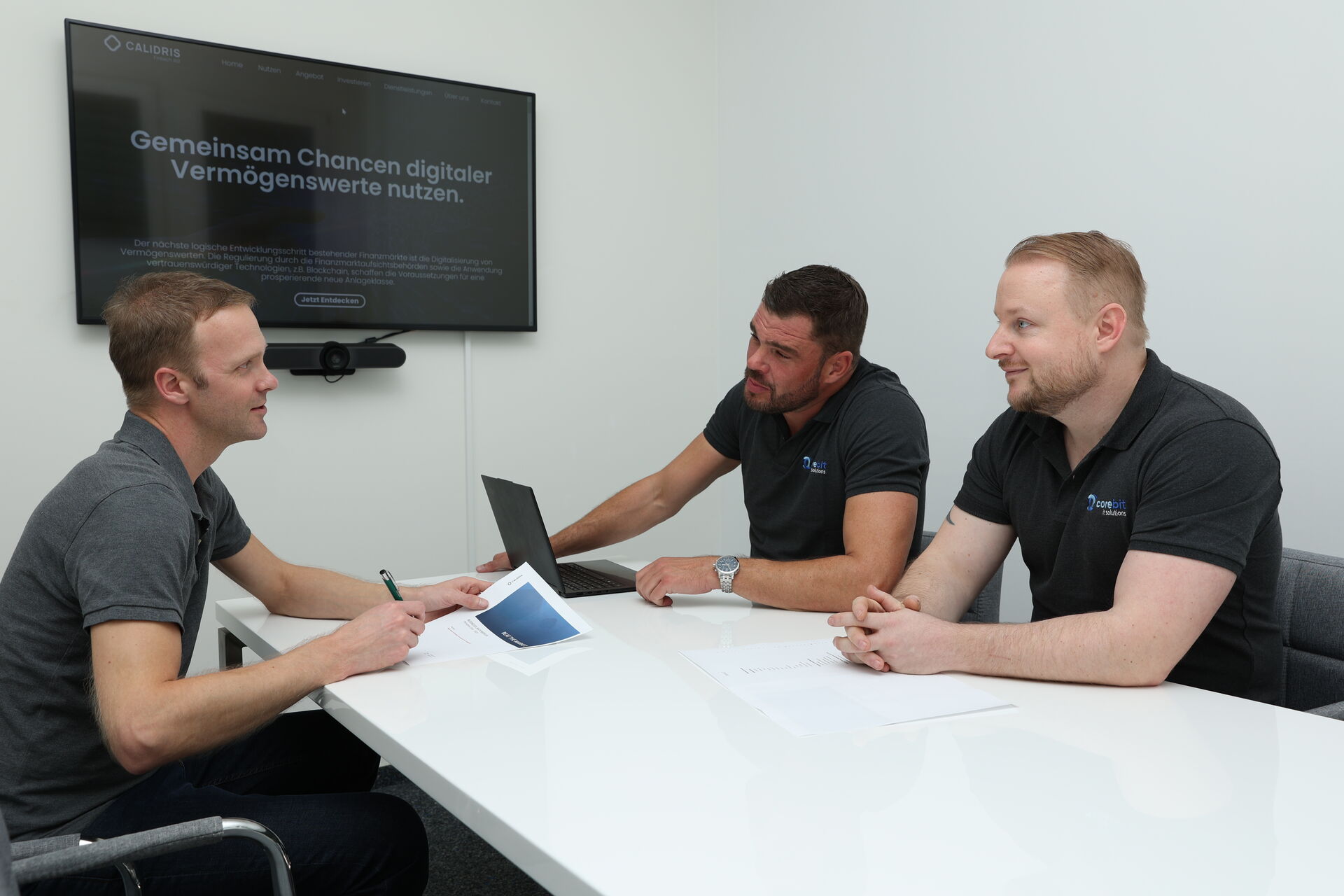 IT-Beratungsgespräch bei corebit — persönliche Beratung für Schweizer Unternehmen